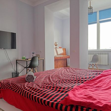 Living Spaces - Guesthouse Jerevan Buitenkant foto