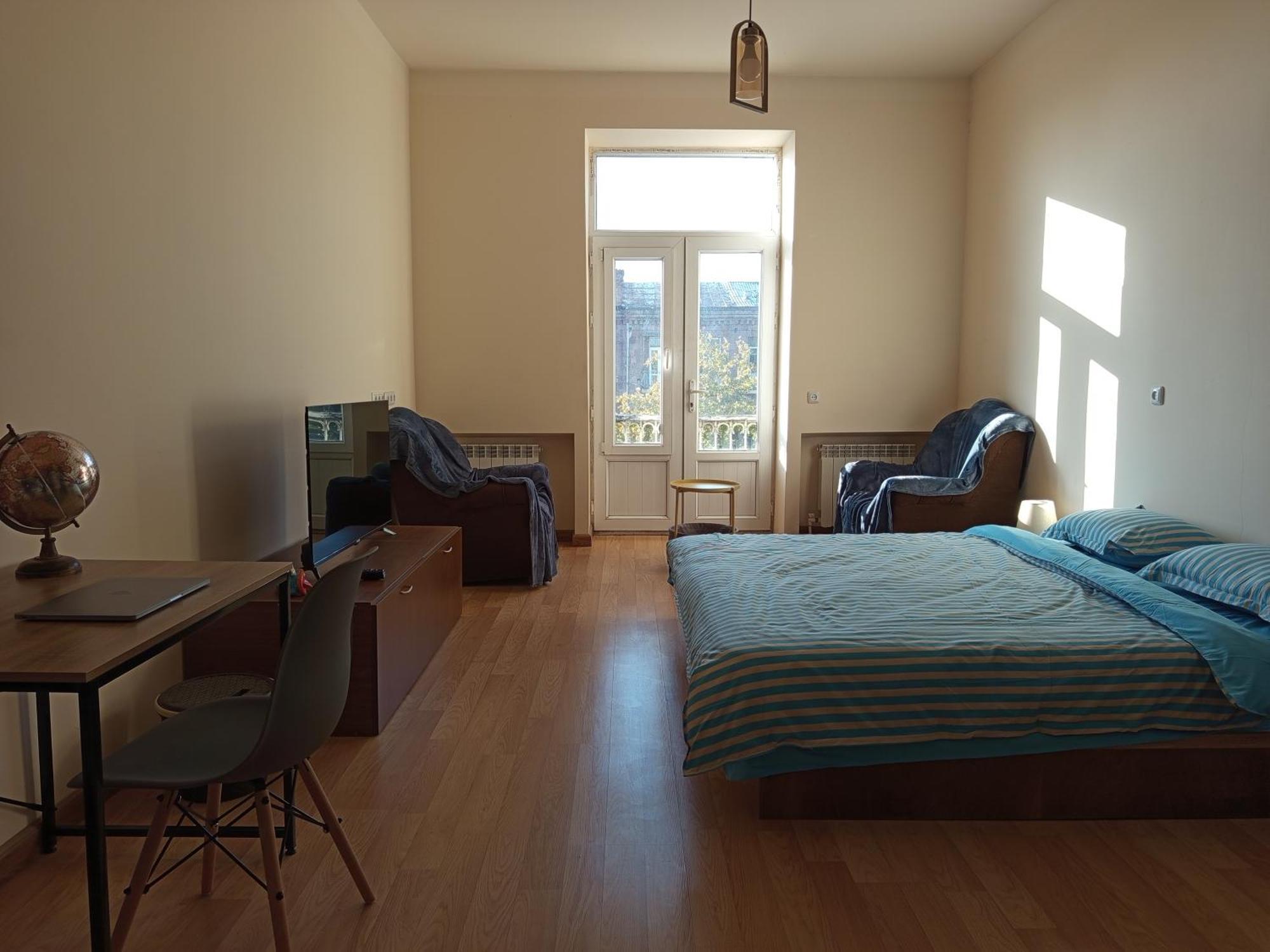Living Spaces - Guesthouse Jerevan Buitenkant foto