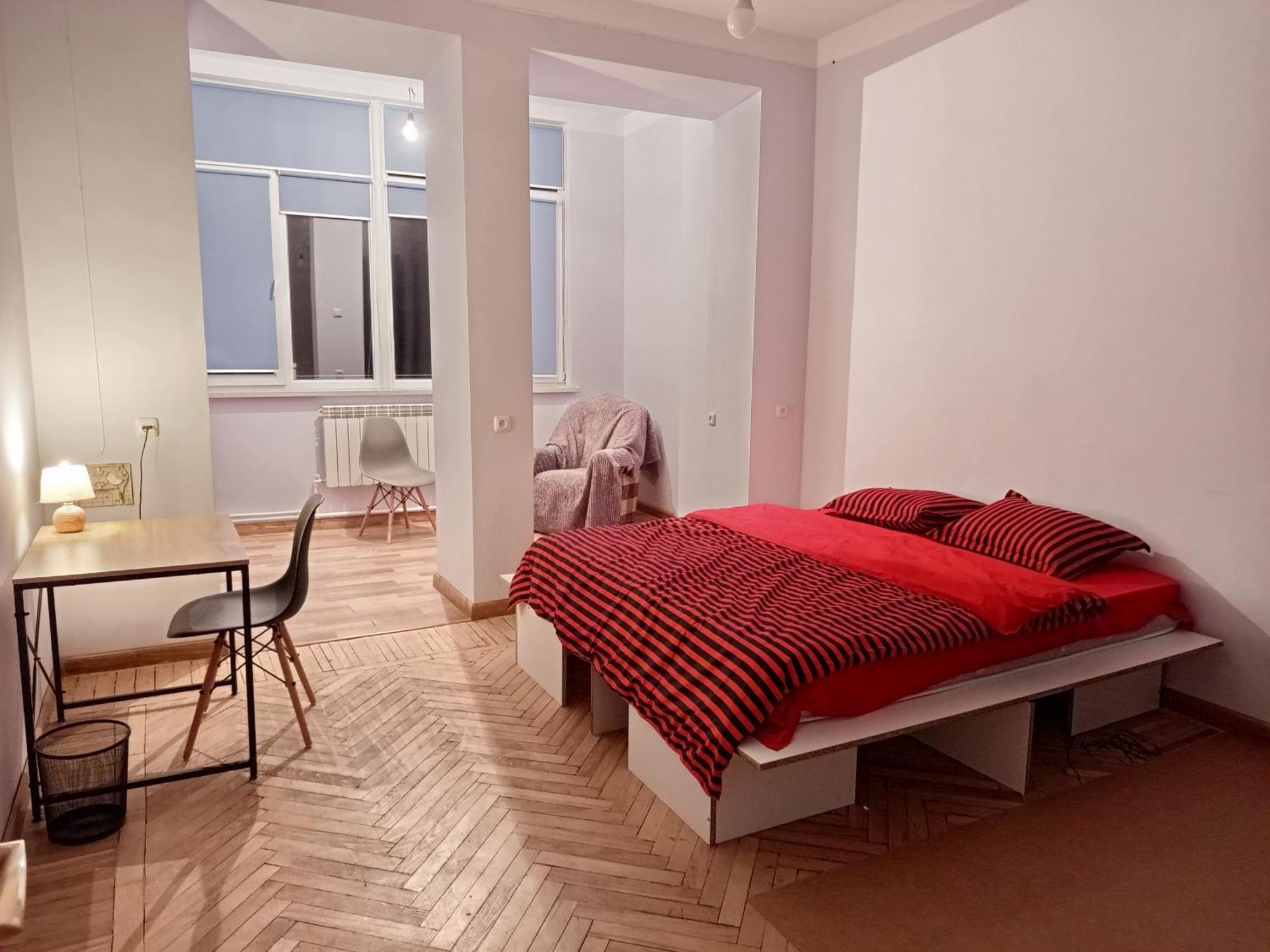 Living Spaces - Guesthouse Jerevan Buitenkant foto
